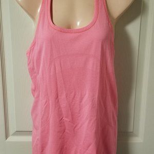Women's lululemon tank top pink size 8 like new